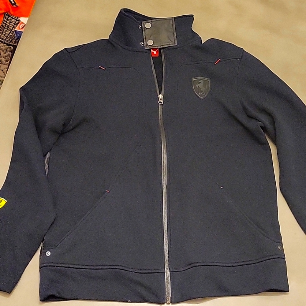 Ferrari  PUMA Jacket Men’s Medium Italian